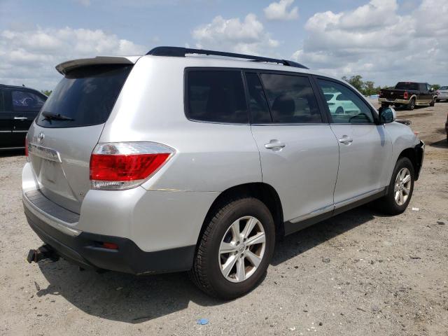 Photo 3 from auction – 2011 TOYOTA HIGHLANDER with VIN 5TDBK3EH2BS081392