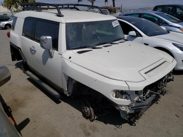 Photo 4 from auction – 2013 TOYOTA FJ CRUISER with VIN JTEBU4BF2DK167178