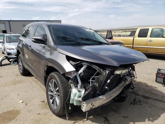 Photo 4 from auction – 2017 TOYOTA HIGHLANDER with VIN 5TDJZRFH3HS415737
