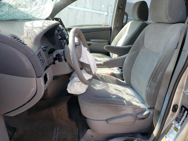 Photo 7 from auction – 2010 TOYOTA SIENNA CE with VIN 5TDZK4CCXAS339071
