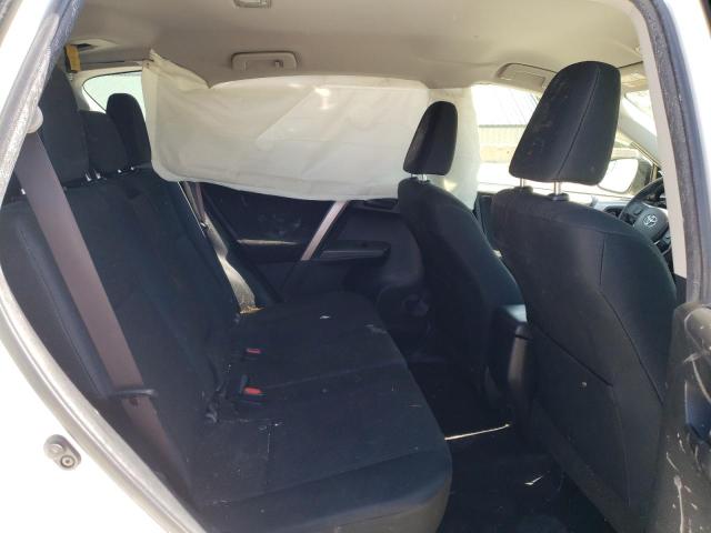 Photo 11 from auction – 2016 TOYOTA RAV4 LE with VIN JTMBFREV8GJ070558