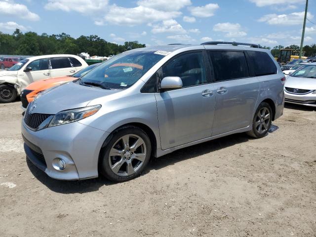 Photo 1 from auction – 2017 TOYOTA SIENNA SE with VIN 5TDXZ3DCXHS871328