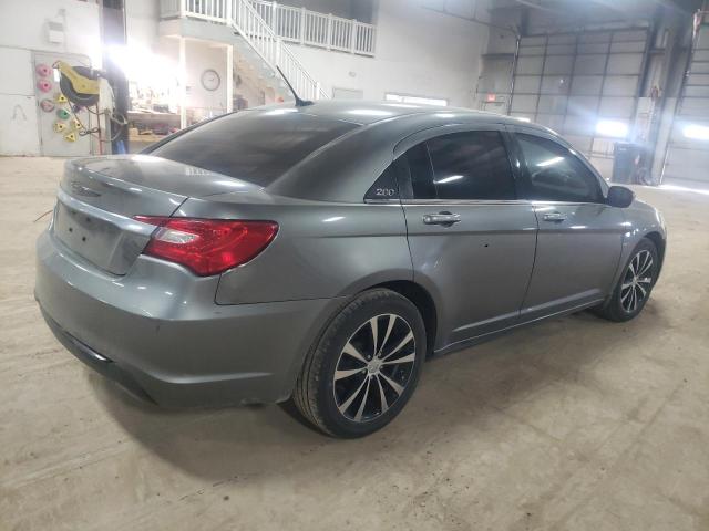 Photo 3 from auction – 2012 CHRYSLER 200 TOURIN with VIN 1C3CCBBG5CN288457