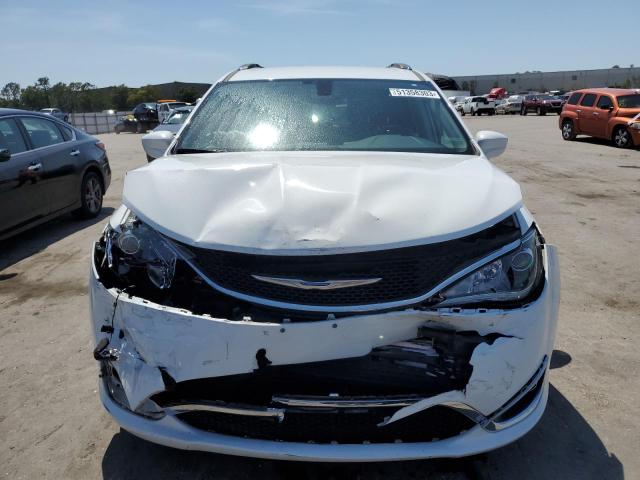 Photo 5 from auction – 2018 CHRYSLER PACIFICA T with VIN 2C4RC1BG7JR211055