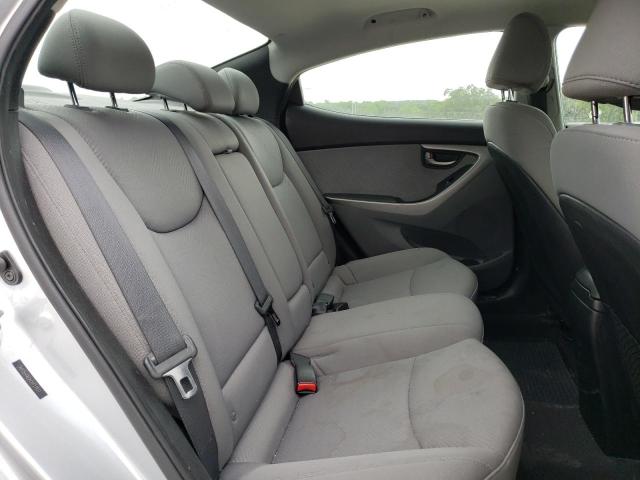 Photo 10 from auction – 2012 HYUNDAI ELANTRA GL with VIN 5NPDH4AEXCH121931