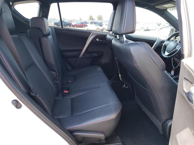 Photo 11 from auction – 2016 TOYOTA RAV4 SE with VIN 2T3JFREV7GW446583