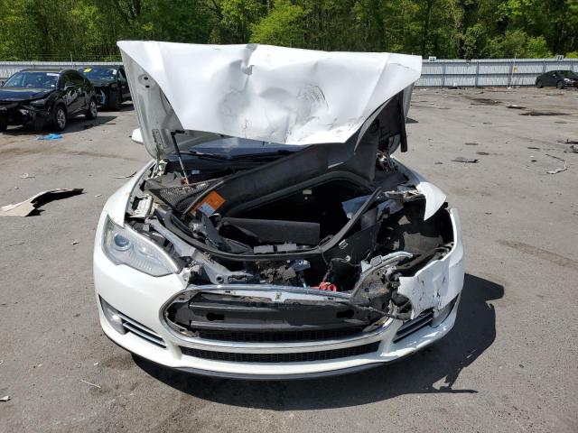 Photo 5 from auction – 2013 TESLA MODEL S with VIN 5YJSA1CN7DFP20762