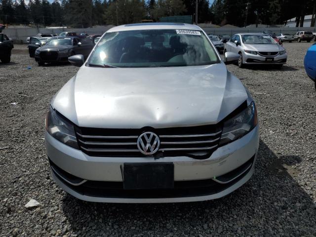 Photo 5 from auction – 2012 VOLKSWAGEN PASSAT SE with VIN 1VWBP7A35CC035574