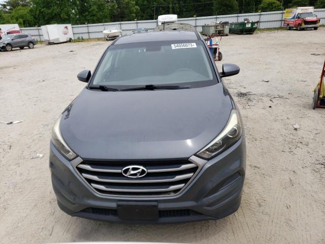 Photo 5 from auction – 2017 HYUNDAI TUCSON SE with VIN KM8J23A46HU302961