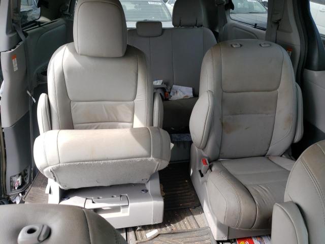 Photo 10 from auction – 2017 TOYOTA SIENNA XLE with VIN 5TDDZ3DC8HS188207