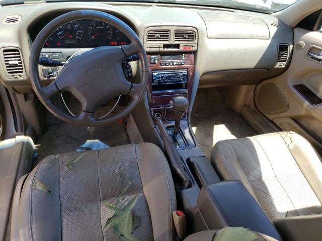 Photo 8 from auction – 1998 INFINITI I30 with VIN JNKCA21A8WT626947