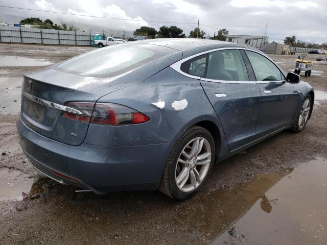 Photo 3 from auction – 2013 TESLA MODEL S with VIN 5YJSA1CN9DFP27499