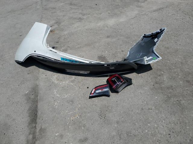 Photo 12 from auction – 2021 TESLA MODEL Y with VIN 5YJYGDEE0MF212964