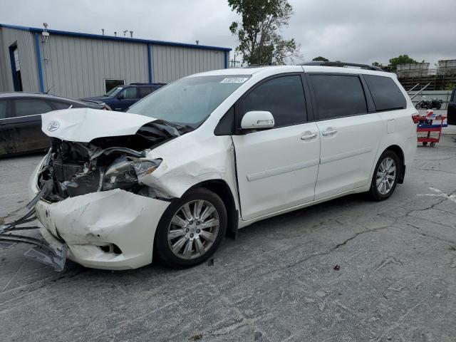 TOYOTA SIENNA XLE 2017 with VIN 5TDYZ3DC7HS802956 - Photo from auction