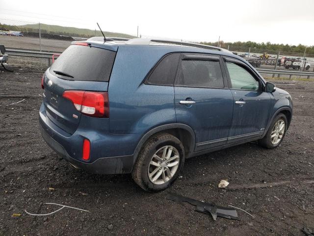 Photo 3 from auction – 2014 KIA SORENTO LX with VIN 5XYKTDA75EG547124