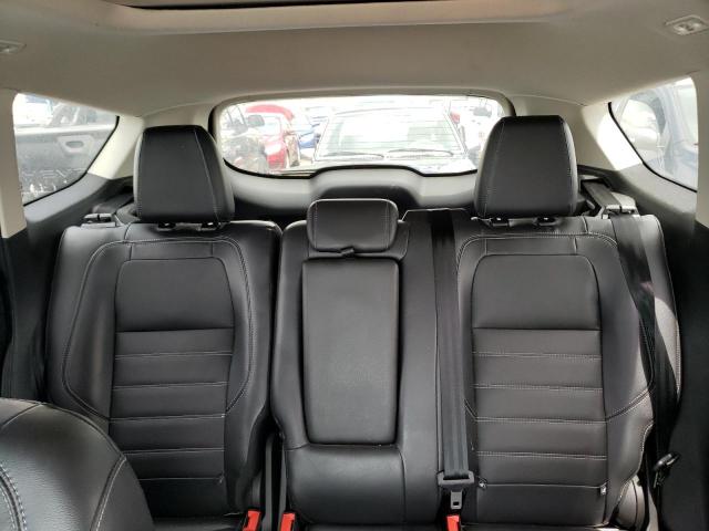 Photo 10 from auction – 2018 FORD ESCAPE SE with VIN 1FMCU9HD9JUD61746