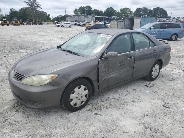 TOYOTA CAMRY LE 2005 with VIN 4T1BE32K45U503343 - Photo from auction