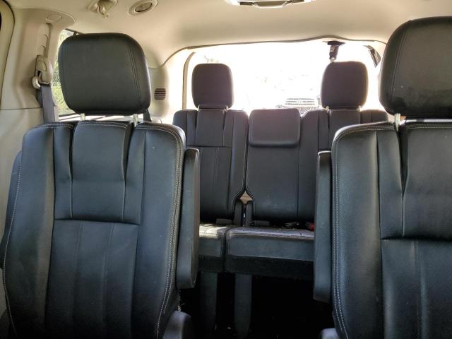Photo 10 from auction – 2014 CHRYSLER TOWN & COU with VIN 2C4RC1CG6ER214968