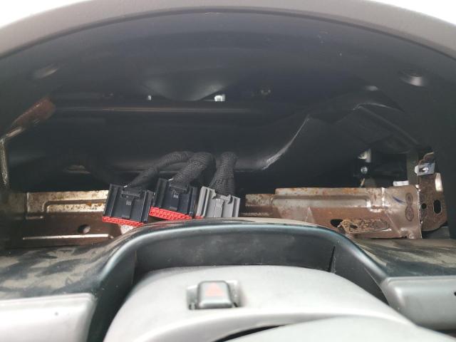 Photo 9 from auction – 2002 LINCOLN LS with VIN 1LNHM87A92Y677570