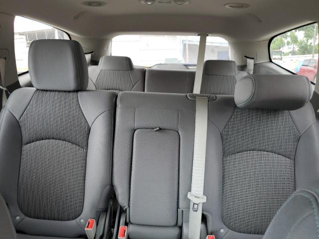 Photo 10 from auction – 2017 CHEVROLET TRAVERSE L with VIN 1GNKRFKD8HJ207119
