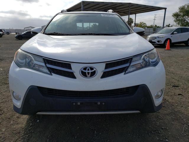 Photo 5 from auction – 2015 TOYOTA RAV4 XLE with VIN 2T3WFREV9FW143115