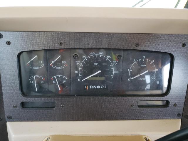 Photo 8 from auction – 1996 DOLP MOTORHOME with VIN 3FCMF53G4TJA10135