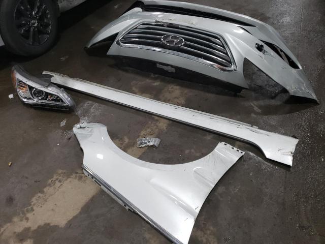 Photo 12 from auction – 2016 HYUNDAI SONATA SE with VIN 5NPE24AF4GH383934