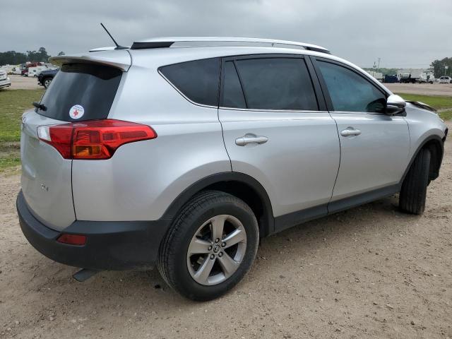 Photo 3 from auction – 2015 TOYOTA RAV4 XLE with VIN 2T3WFREV5FW226606