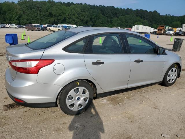 Photo 3 from auction – 2014 FORD FOCUS S with VIN 1FADP3E27EL126862