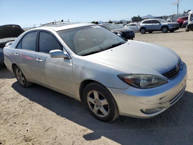 Photo 4 from auction – 2004 TOYOTA CAMRY LE with VIN 4T1BE32K64U807448