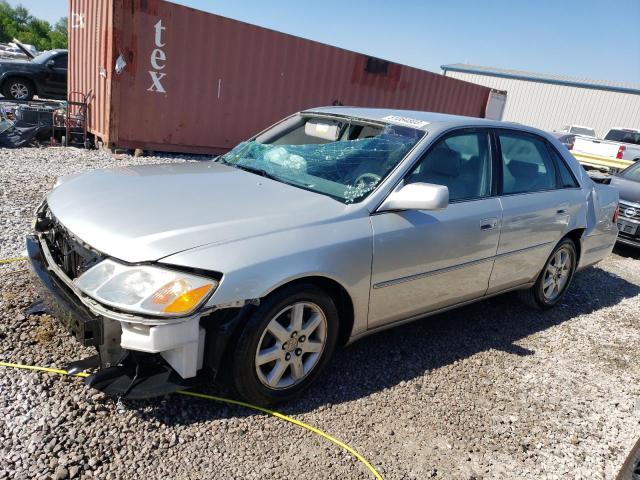 TOYOTA AVALON XL 2000 with VIN 4T1BF28B1YU085634 - Photo from auction