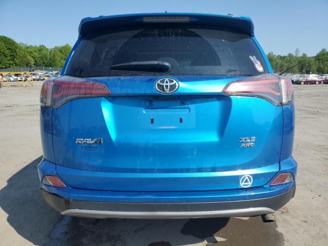 Photo 6 from auction – 2017 TOYOTA RAV4 XLE with VIN JTMRFREV7HD204426