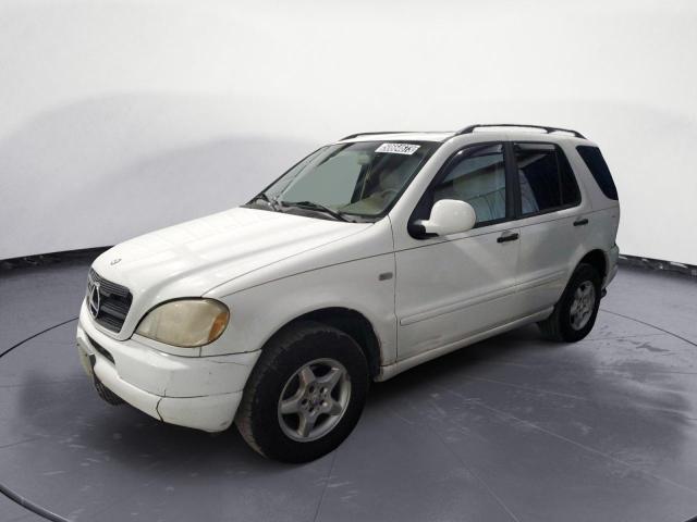 MERCEDES-BENZ ML 320 2000 with VIN 4JGAB54E3YA151515 - Photo from auction