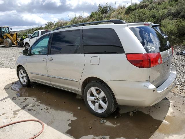 Photo 2 from auction – 2005 TOYOTA SIENNA XLE with VIN 5TDBA22C75S042162