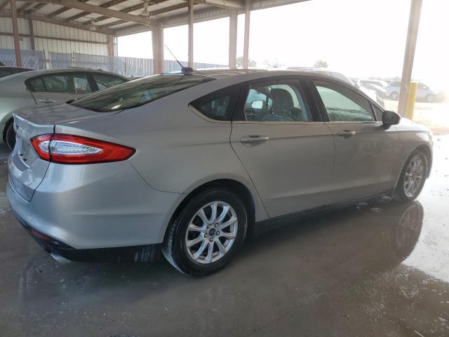 Photo 3 from auction – 2015 FORD FUSION S with VIN 3FA6P0G70FR123935