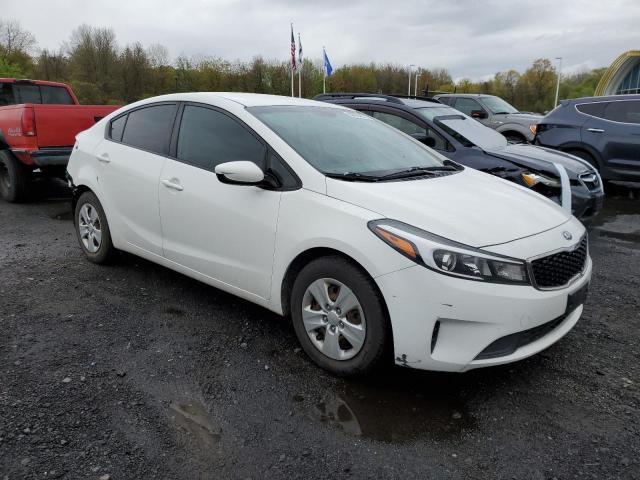 Photo 4 from auction – 2017 KIA FORTE LX with VIN 3KPFK4A7XHE049877