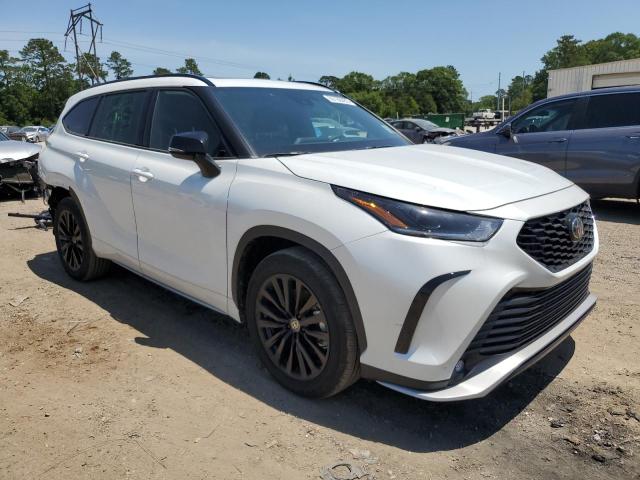 Photo 4 from auction – 2023 TOYOTA HIGHLANDER with VIN 5TDKDRAH1PS020318