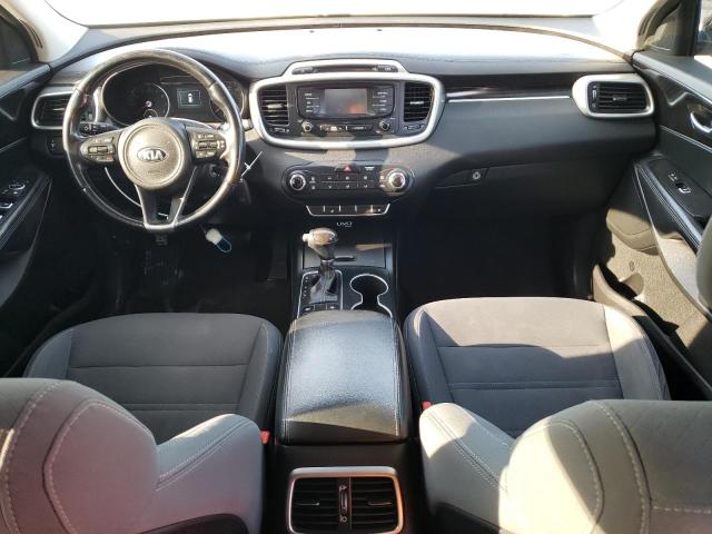 Photo 8 from auction – 2016 KIA SORENTO LX with VIN 5XYPG4A54GG159992