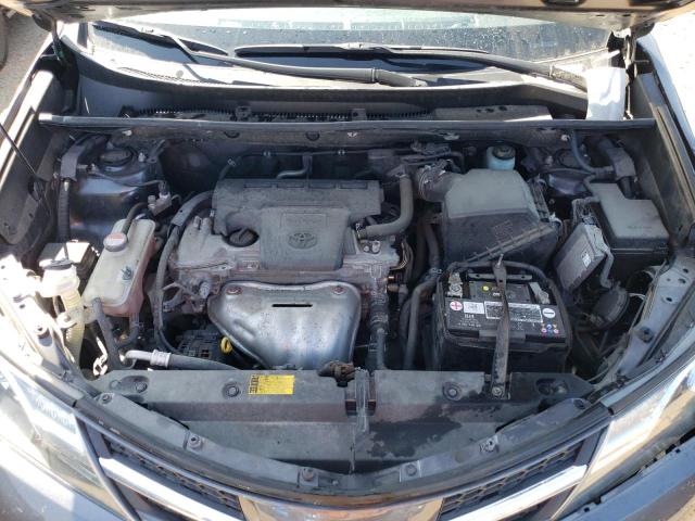Photo 11 from auction – 2015 TOYOTA RAV4 LE with VIN JTMBFREV0FJ026956