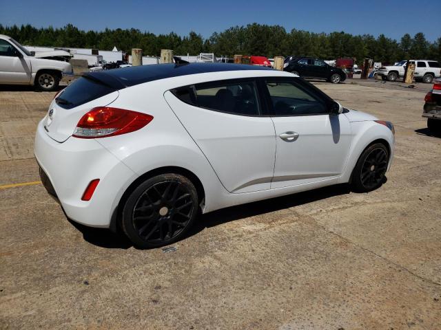 Photo 3 from auction – 2013 HYUNDAI VELOSTER with VIN KMHTC6AD2DU157256