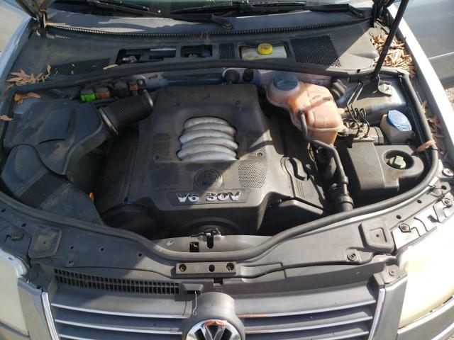 Photo 11 from auction – 2003 VOLKSWAGEN PASSAT GLX with VIN WVWRH63B03P247644