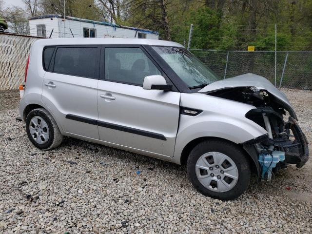 Photo 4 from auction – 2013 KIA SOUL with VIN KNDJT2A55D7771228