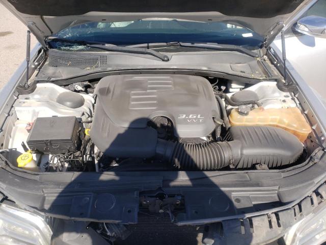 Photo 11 from auction – 2012 CHRYSLER 300 LIMITE with VIN 2C3CCACG3CH309825