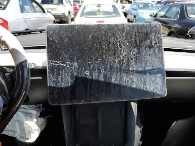Photo 9 from auction – 2021 TESLA MODEL Y with VIN 5YJYGDEE5MF195465