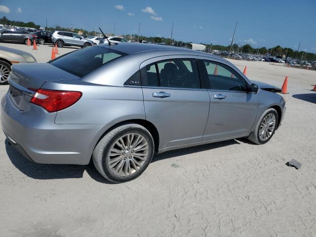 Photo 3 from auction – 2013 CHRYSLER 200 LIMITE with VIN 1C3CCBCG6DN594843