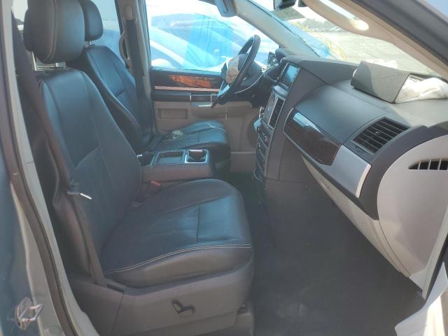 Photo 7 from auction – 2010 CHRYSLER TOWN & COU with VIN 2A4RR8D14AR494556