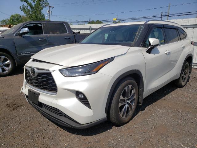 Photo 1 from auction – 2021 TOYOTA HIGHLANDER with VIN 5TDGZRBH0MS133100