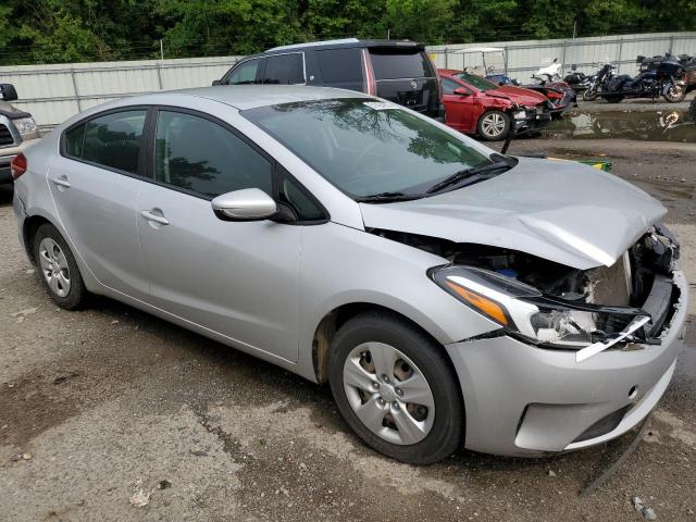 Photo 4 from auction – 2018 KIA FORTE LX with VIN 3KPFK4A72JE240490