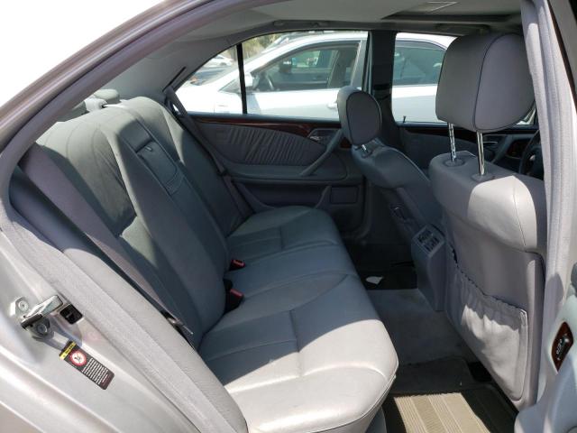 صورة رقم 10 من المزاد - 2000 MERCEDES-BENZ E 320 مع VIN WDBJF65J4YB008897
