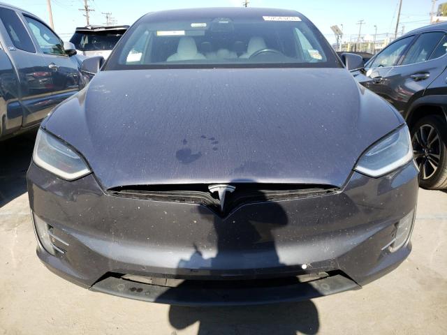Photo 5 from auction – 2018 TESLA MODEL X with VIN 5YJXCAE25JF109143